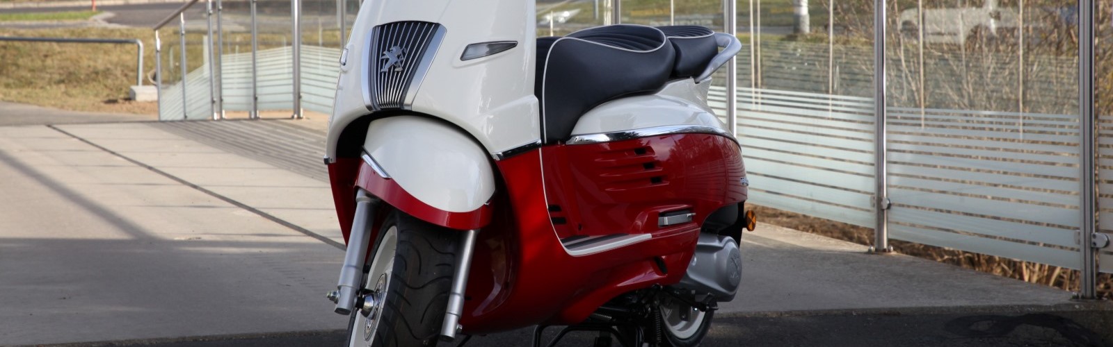 Motivbild der Seite: Peugeot Motocycles